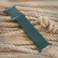 Kép 3/6 - Oxford zöld Leather Loop mágneses bőr szíj