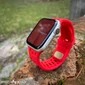 Kép 3/5 - Tűzpiros ABC Apple Watch szilikon szíj